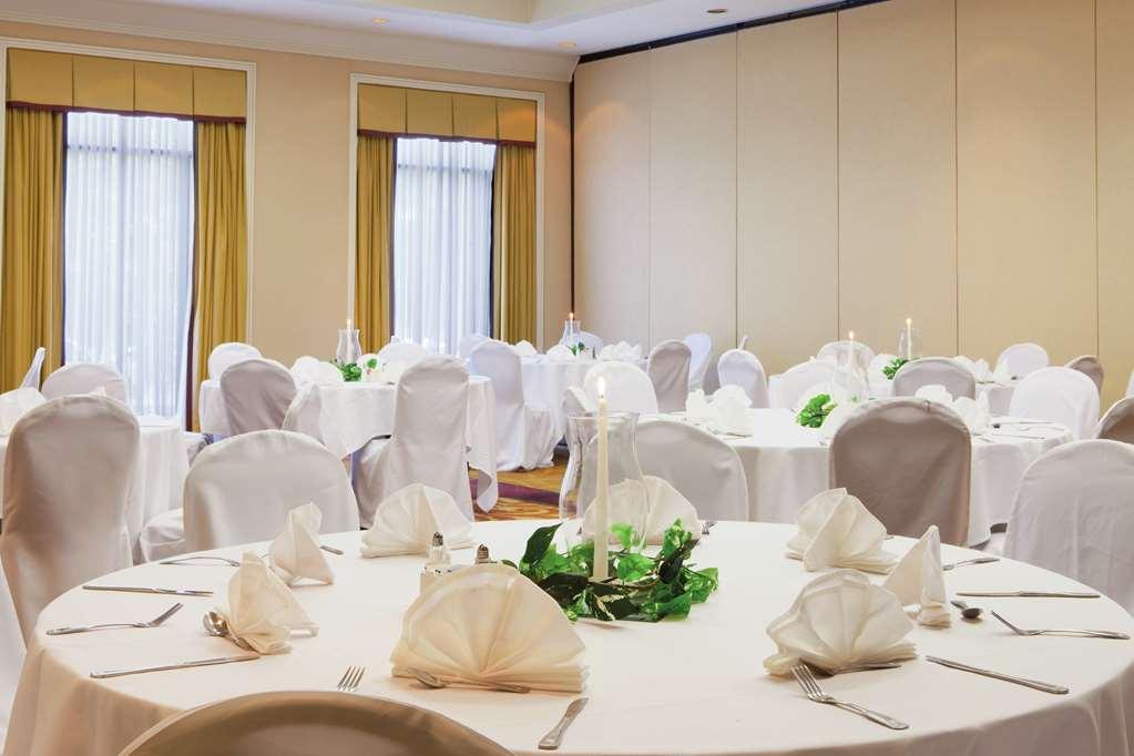 Hotel Doubletree By Hilton Atlanta Airport College Park Ristorante foto