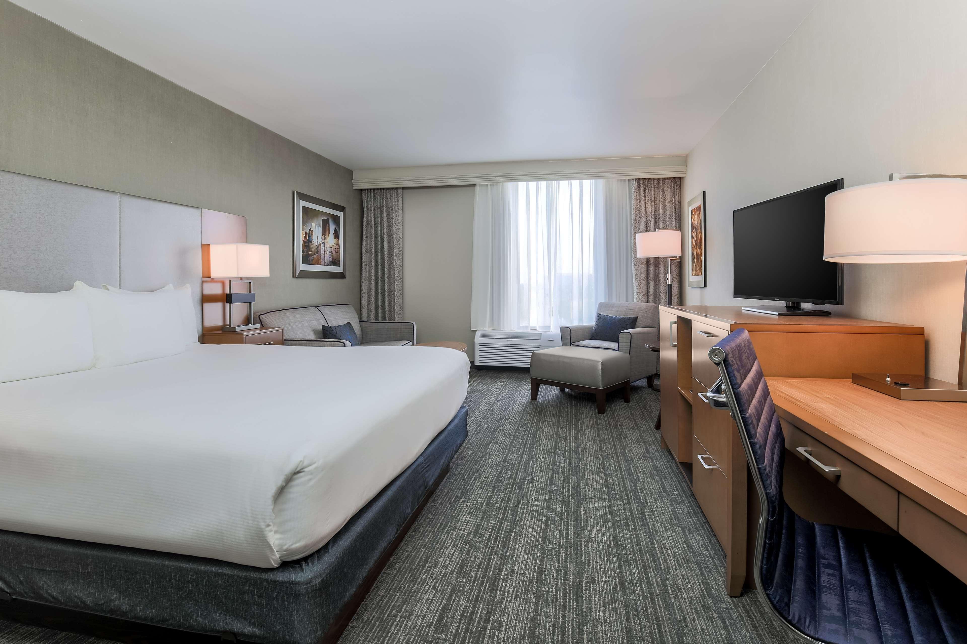 Hotel Doubletree By Hilton Atlanta Airport College Park Esterno foto