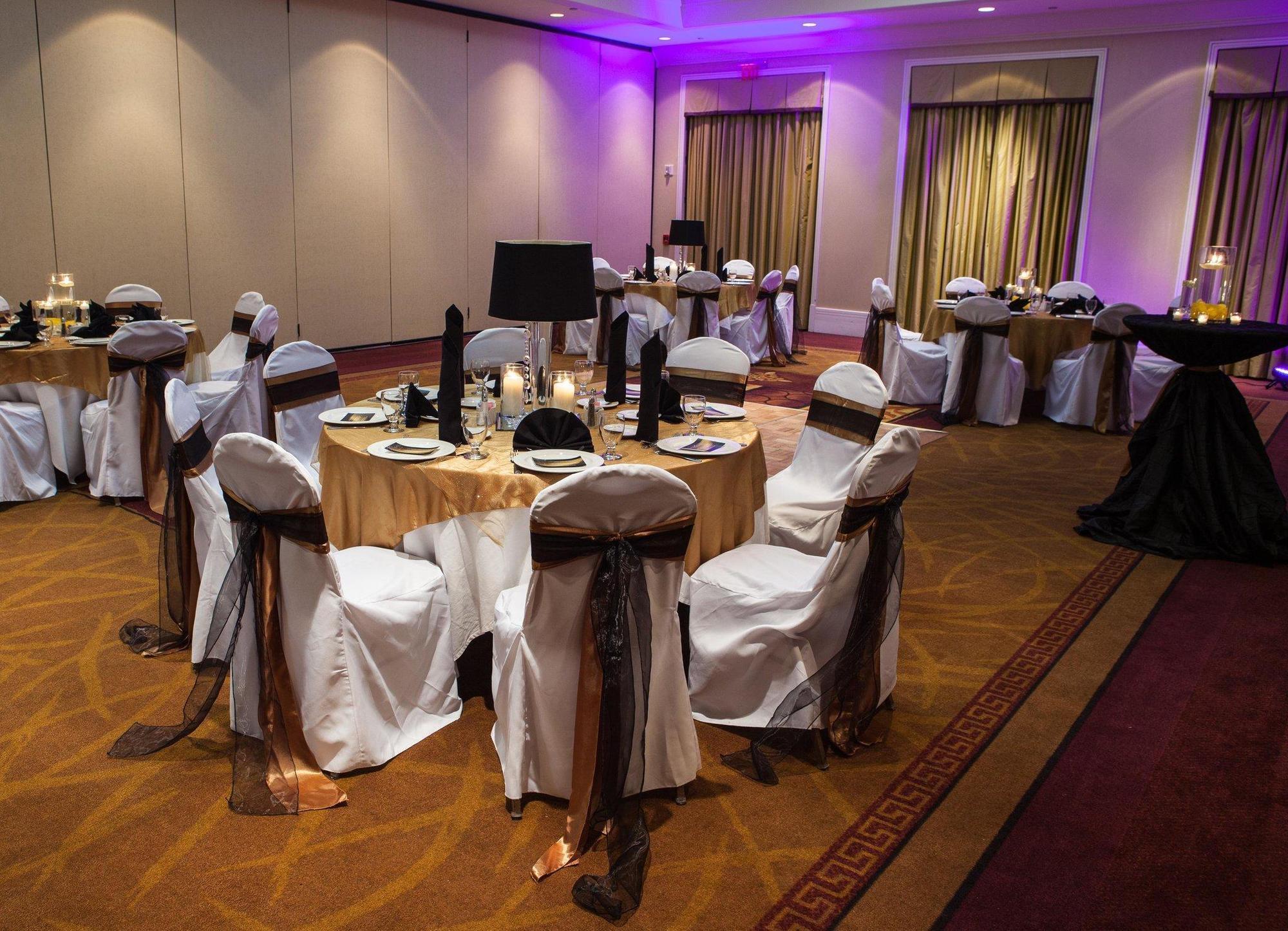 Hotel Doubletree By Hilton Atlanta Airport College Park Esterno foto